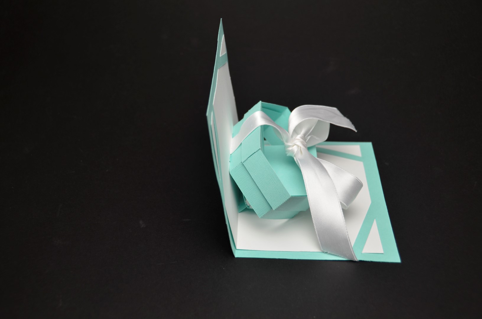 Gift Box Pop Up Card Template | Creative Pop Up Cards